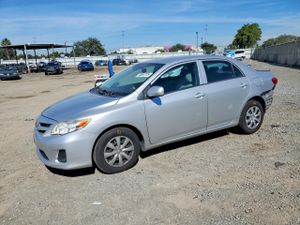 Toyota Corolla 1.8L 4 2013