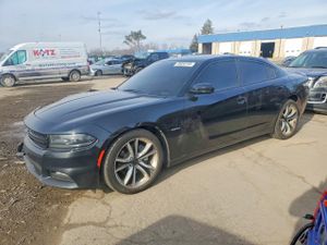 Dodge Charger 5.7L 8 2015
