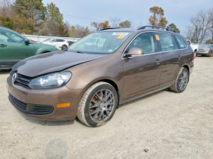 Volkswagen Jetta 2.0L 4 2014