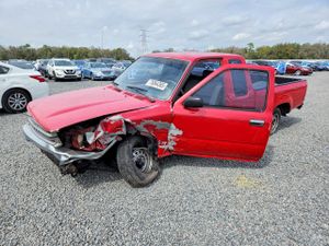 Toyota Hilux 2.4L 4 1989