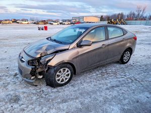 Hyundai Accent 1.6L 4 2013