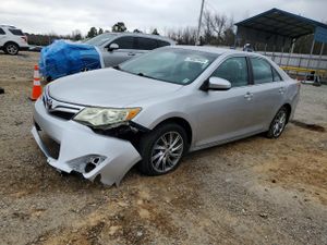 Toyota Camry 2.5L 4 2014