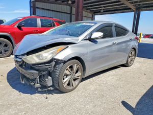 Hyundai Elantra 1.8L 4 2015