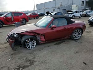 Mazda MX-5 (Miata) 2.0L 4 2006