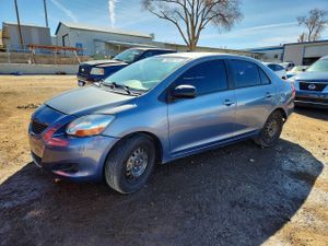 Toyota Yaris 1.5L 4 2012