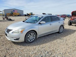Nissan Altima 2.5L 4 2015