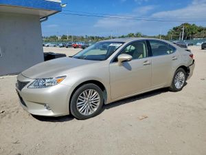 Lexus ES 3.5L 6 2013