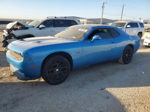Dodge Challenger 5.7L 8 2015