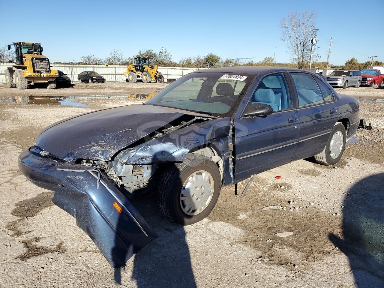 Chevrolet Lumina BASE 3.1L 6 1997