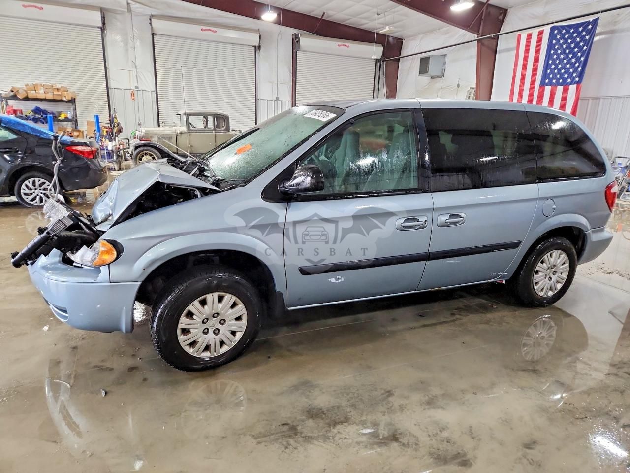 Chrysler Town & Country 3.3L 6 2005