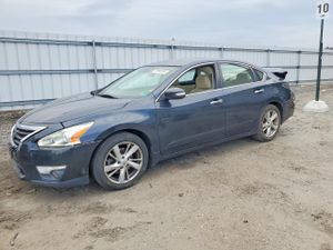 Nissan Altima 2.5L 4 2015