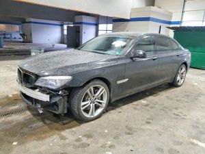 BMW 7 Series 4.4L 8 2011