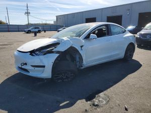 Tesla Model 3 2018