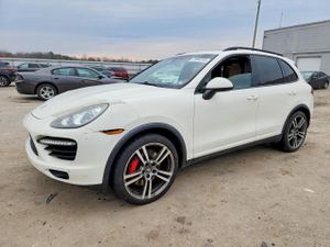 Porsche Cayenne 4.8L 8 2011
