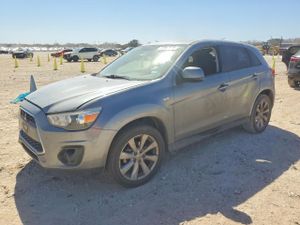 Mitsubishi Outlander 2.0L 4 2015