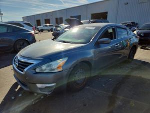 Nissan Altima 2.5L 4 2015