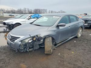 Nissan Altima 2.5L 4 2015