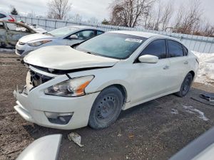 Nissan Altima 2.5L 4 2015