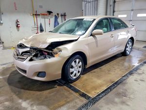 Toyota Camry 2.5L 4 2010