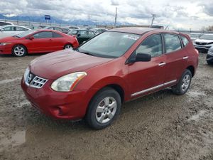 Nissan Rogue 2.5L 4 2013