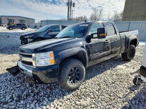 Chevrolet Silverado 1500 4.8L 8 2011