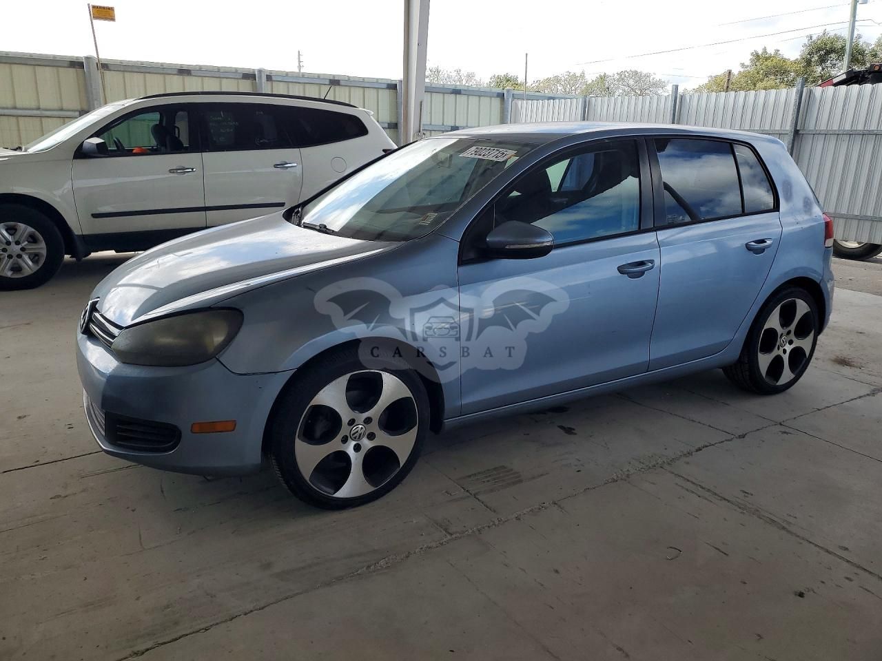 Volkswagen Golf 2.5L 5 2011