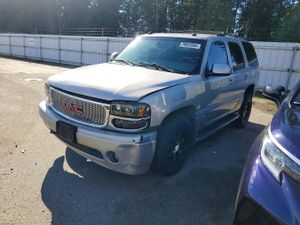GMC Yukon 6.0L 8 2004