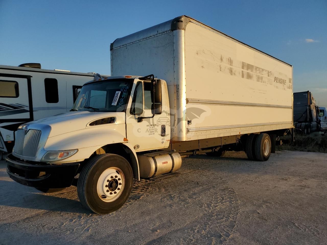 International DuraStar / 4000 6.7L 6 2016