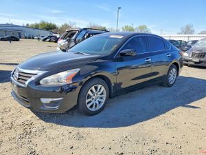 Nissan Altima 2.5L 4 2015