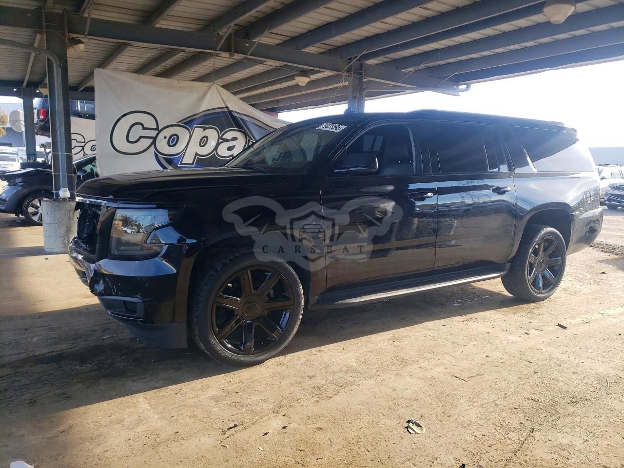 Chevrolet Suburban 5.3L 8 2015