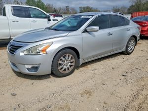 Nissan Altima 2.5L 4 2015