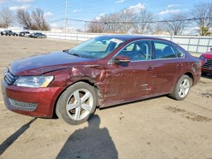 Volkswagen Passat 2.5L 5 2012