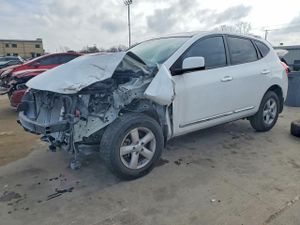 Nissan Rogue 2.5L 4 2013