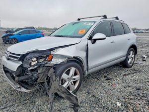 Volkswagen Touareg 3.0L 6 2012