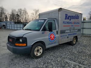 GMC Savana 4.8L 8 2007