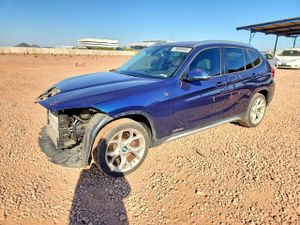 BMW X1 2.0L 4 2013