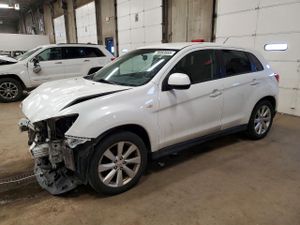 Mitsubishi Outlander 2.0L 4 2014