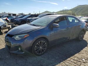 Toyota Corolla 1.8L 4 2015
