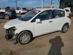 Nissan Versa 1.8L 4 2010