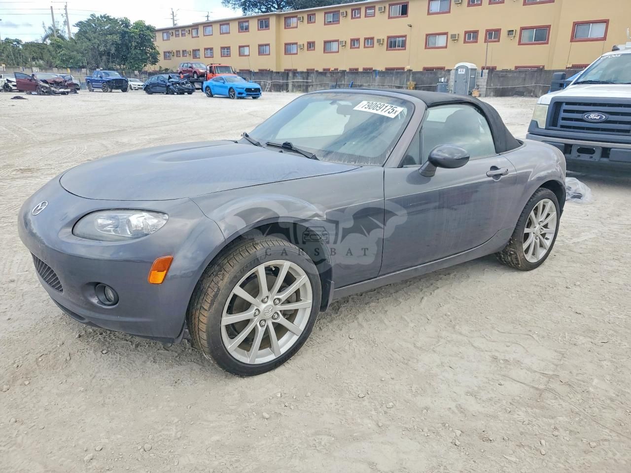 Mazda MX-5 (Miata) 2.0L 4 2008