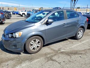 Chevrolet Aveo (Sonic) 1.8L 4 2012