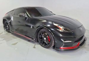 Nissan 370z 3.7L 6 2015