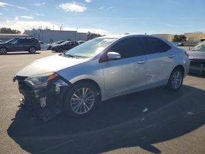 Toyota Corolla 1.8L 4 2015