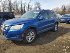 Volkswagen Tiguan 2.0L 4 2009