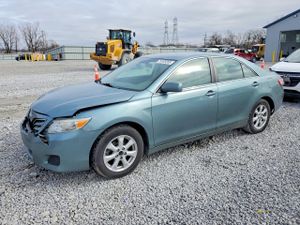 Toyota Camry 2.5L 4 2010