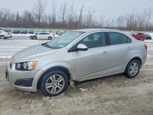 Chevrolet Aveo (Sonic) 1.8L 4 2013