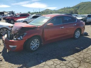 Nissan Altima 2.5L 4 2015