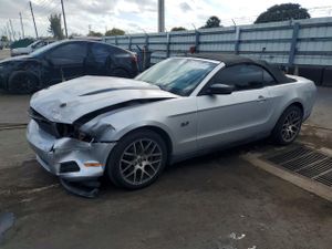 Ford Mustang 3.7L 6 2011