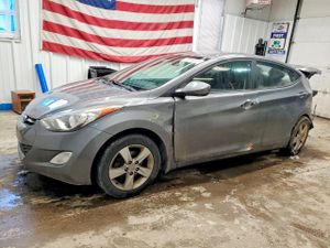 Hyundai Elantra 1.8L 4 2013