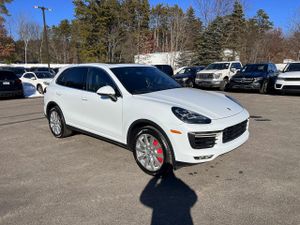 Porsche Cayenne 4.8L 8 2015